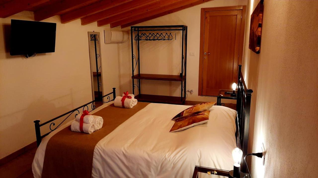 루치냐노 Il Casale Di Lucullo 빌라 외부 사진